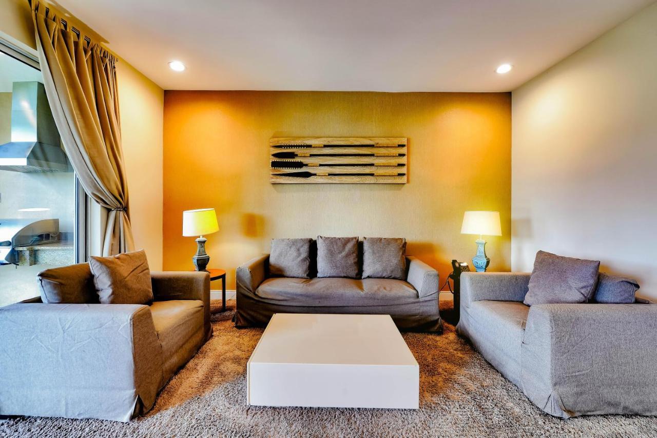 Beautiful Townhome Overlooking The Lake And The Pool Orlando Exterior foto